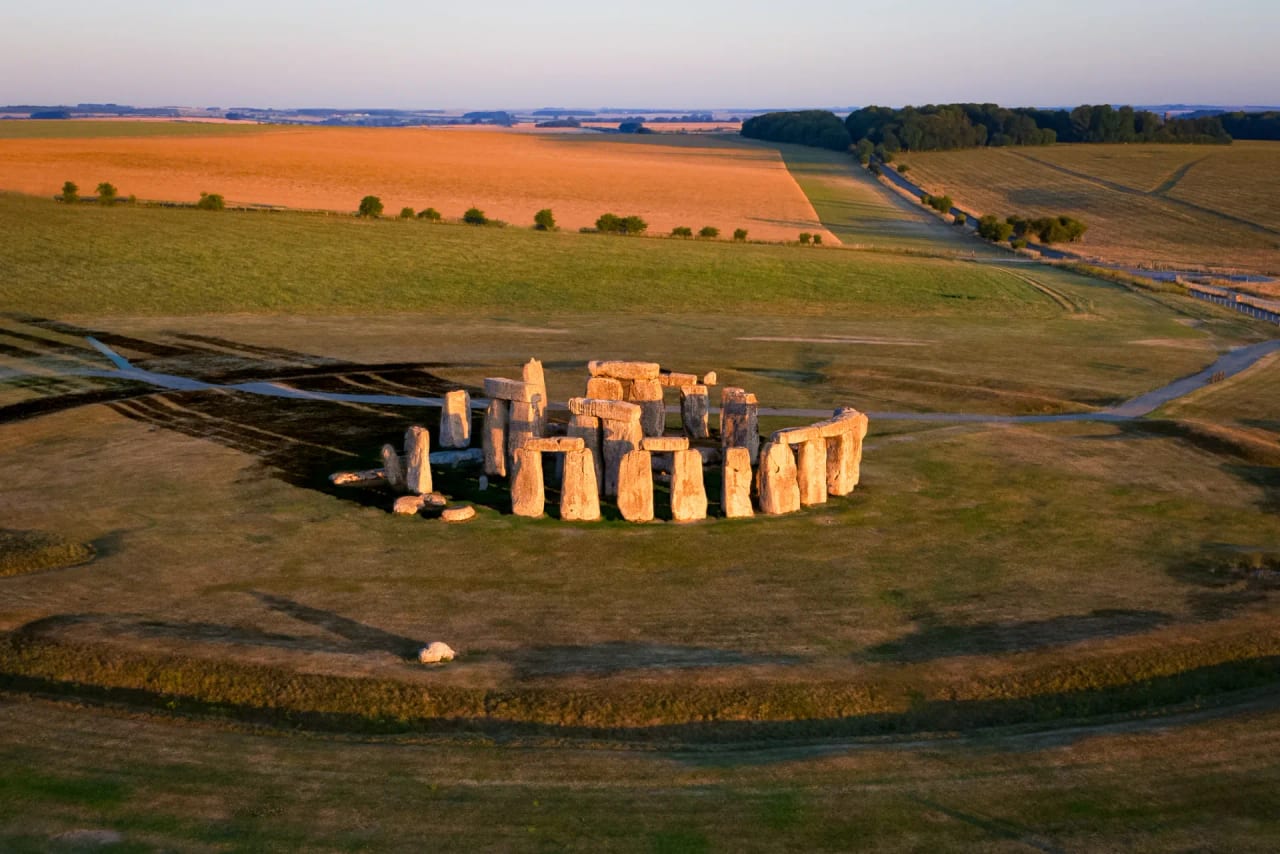 Road traffic near the A360 and Stonehenge project area